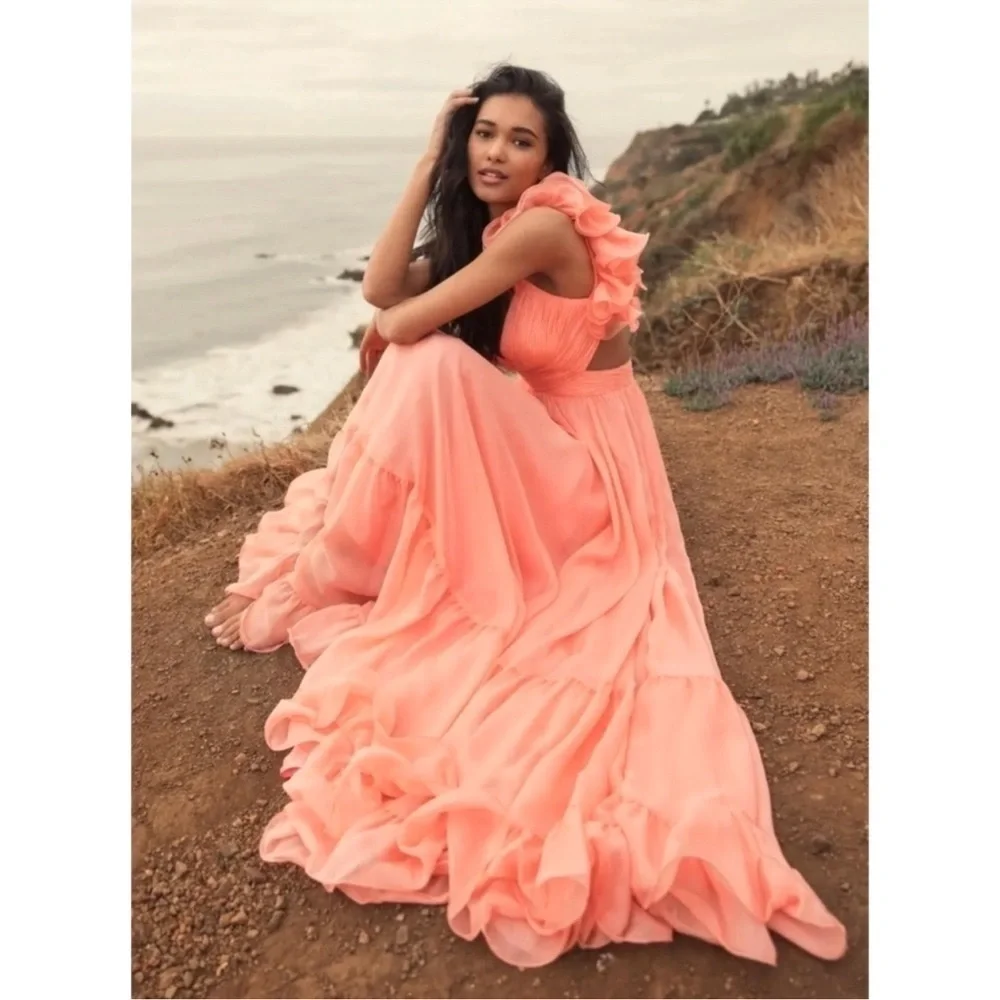 NEW $600 MAC DUGGAL RUFFLE TIERED CUT-OUT CHIFFON GOWN CORAL SIZE 12 - Picture 8 of 17